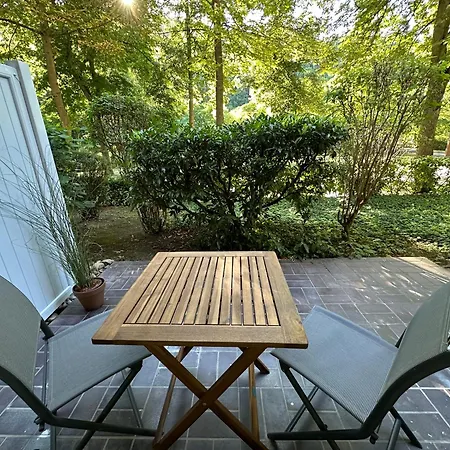 Roseninsel-apartment * 巴特克罗伊茨纳赫